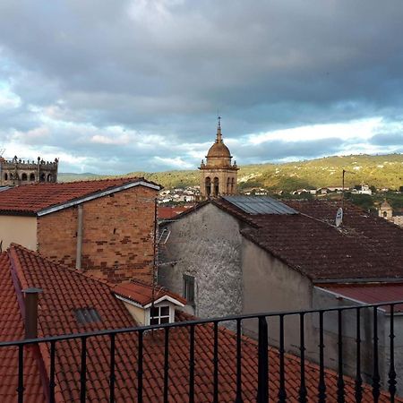 Apartamento Con Terraza En El Casco Historico Ourense Exterior foto